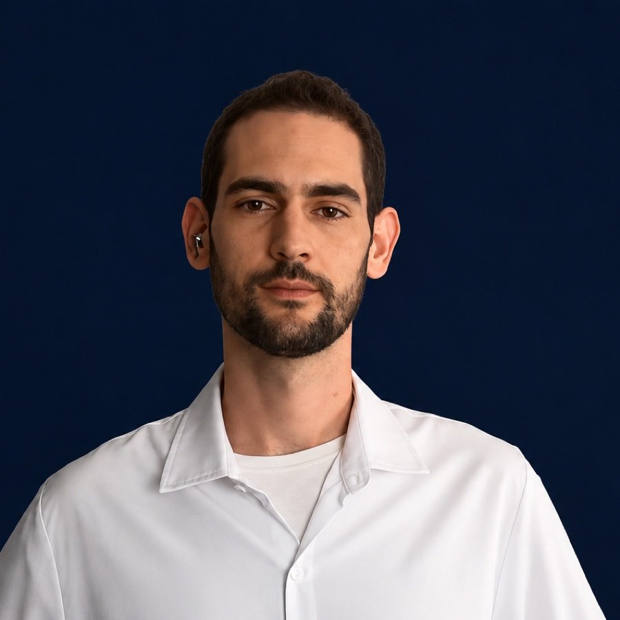 Retrato de Alejandro Chacón, fundador de Nexantix